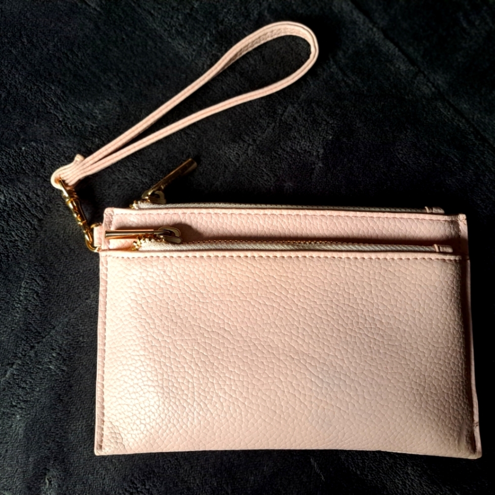 Peach Wristlet